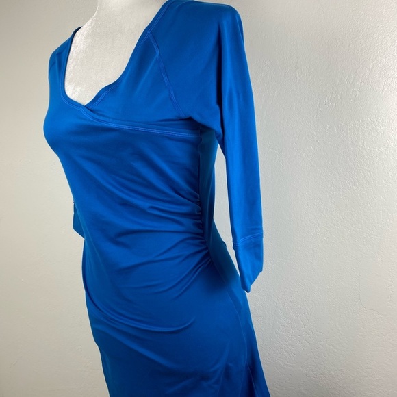 Mountain Hardwear Blue Outdoor knee Length 3/4 Sleeve Stretchy Dress sz Small - Picture 3 of 11